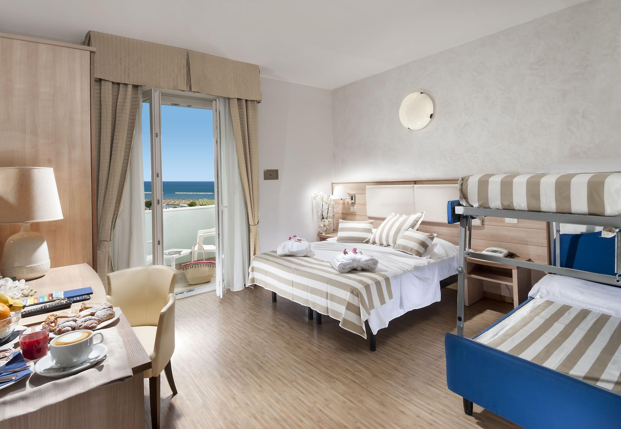 Hotel Losanna Gabicce Mare Extérieur photo