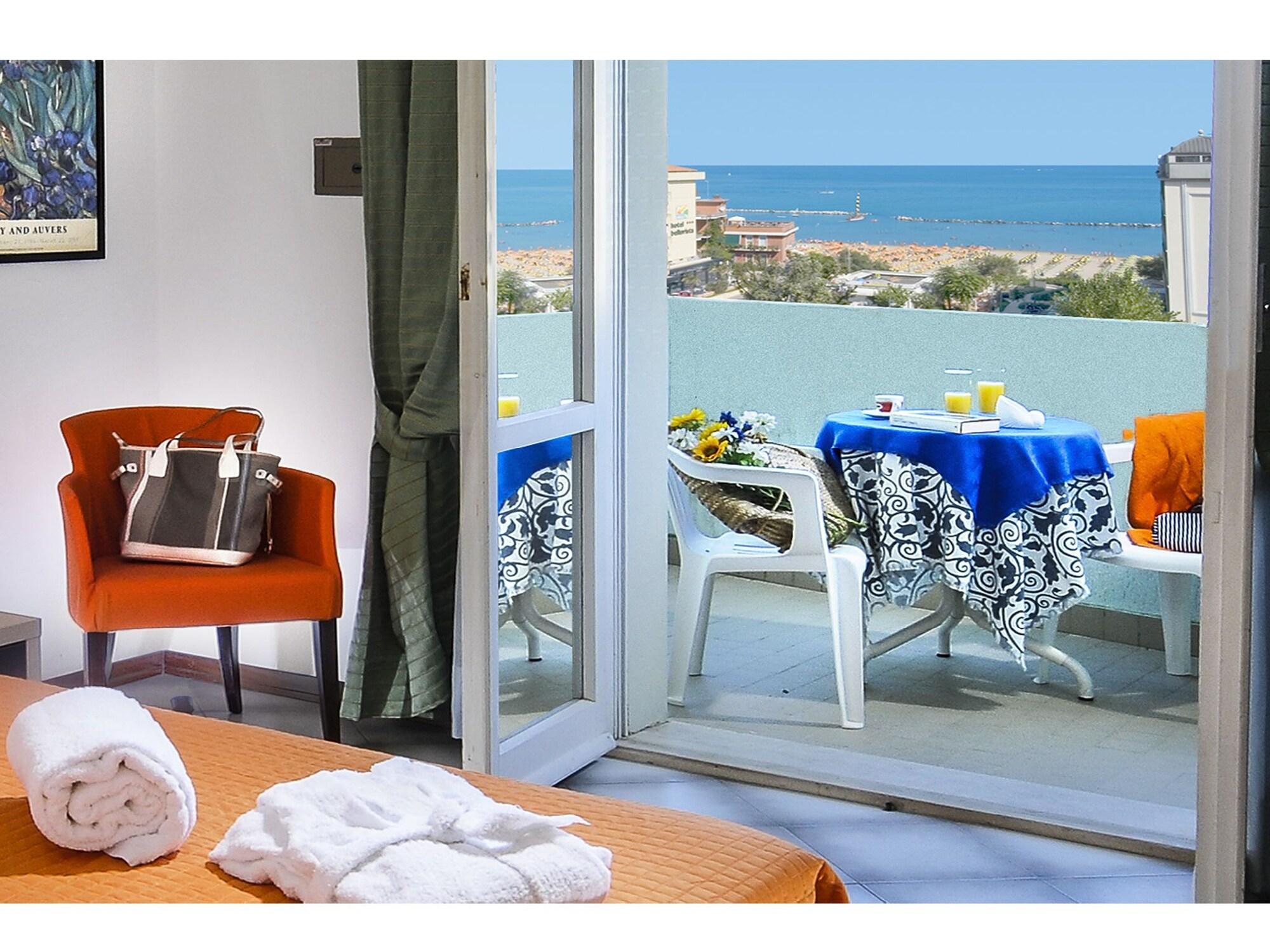 Hotel Losanna Gabicce Mare Extérieur photo