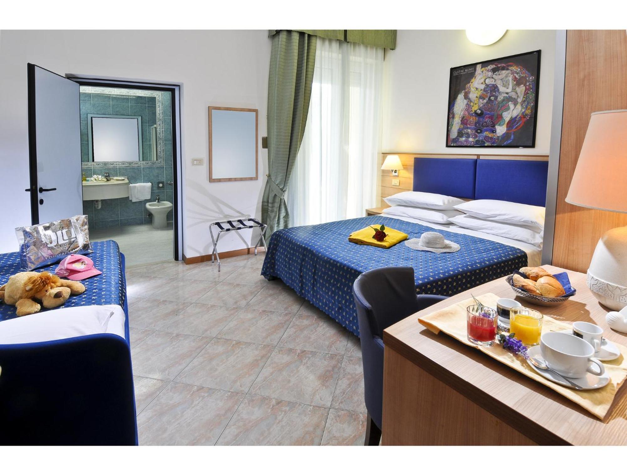 Hotel Losanna Gabicce Mare Extérieur photo