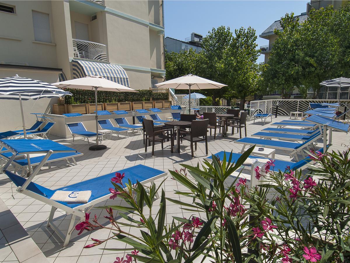 Hotel Losanna Gabicce Mare Extérieur photo